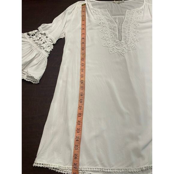 Solitaire Swim White Tunic Cover-Up Medium Lace V-Neck Embroidered Bell Sleeve - Picture 8 of 9